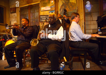 Jazz in der Preservation Hall in New Orleans, LA Stockfoto