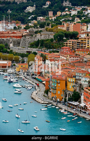 Ansicht von Villefranche Sur Mer, Côte d ' Azur, Alpes Maritimes, Provence, Frankreich. Stockfoto