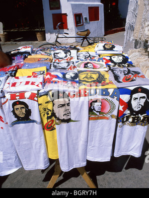 T-Shirt Stand, Mercado De La Catedral, Habana Vieja, Havanna, La Habana, Republik Kuba Stockfoto