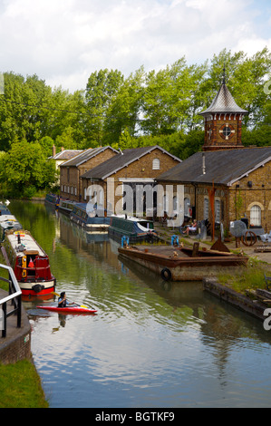 Grand Union Canal, Bulbourne in der Nähe von Tring, Herts. Stockfoto