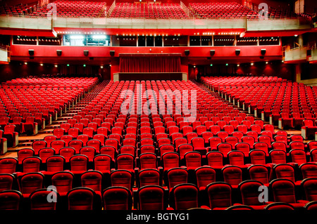 Monte Carlo, Monaco, Le Grimaldi Forum, Kongresszentrum, Innen, Leere Plätze im Theater Stockfoto