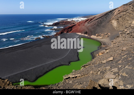 Lago Verde, grüne Lagune Charco de Los Ciclos, El Golfo, Lanzarote, Kanarische Inseln, Spanien, Europa Stockfoto