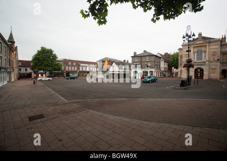 Leere, verlassene Stadtzentrum von Bury St Edmunds, UK um 05:20 Stockfoto