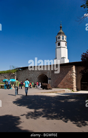 Sahat Kula, der Uhrturm am Festung Kalemegdan in Belgrad, Serbien, Europa Stockfoto