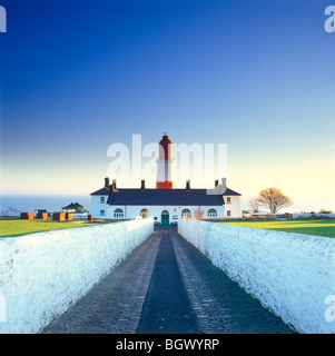 Tagsüber Foto des Haupteingangs führt zu Souter Leuchtturm Stockfoto