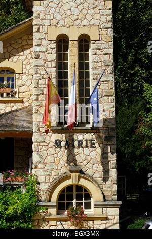 Rathaus Gendarmerie Les Eyzies Dordogne Aquitanien Frankreich Reisen touristischen Bestimmungsort hilltown Stockfoto