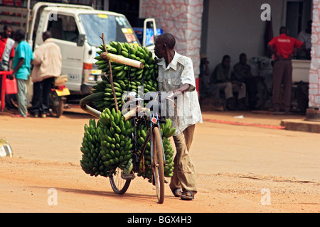 Straßenszene, Kimbala, Uganda, Ostafrika Stockfoto