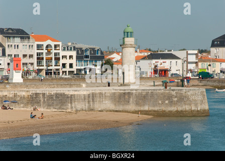 mit Stadtblick Stockfoto