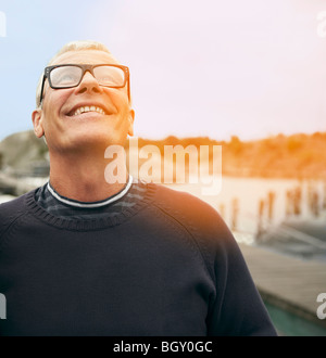 Applying Mann, Porträt mit flare Stockfoto