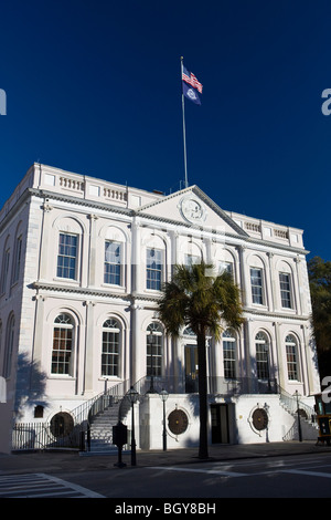 Charleston Rathaus befindet sich an der Ecke der Meeting Street und Broad Street, Charleston, South Carolina, Vereinigte Staaten Stockfoto