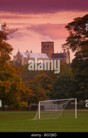 St. Albans Kathedrale von Verulamium Park Stockfoto