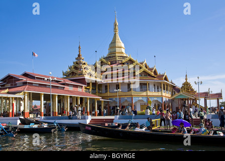 Phaung Daw OO Pagode. Ywama. Inle-See. Myanmar Stockfoto