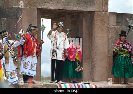 Präsident von Bolivien, Evo Morales Ayma, am Tag der zweiten Annahme, indigenen Zeremonie im Tiwanacu-Tempel. Stockfoto