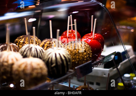 Candy Äpfel auf einem Stand im New York New York Hotel in Las Vegas. Stockfoto