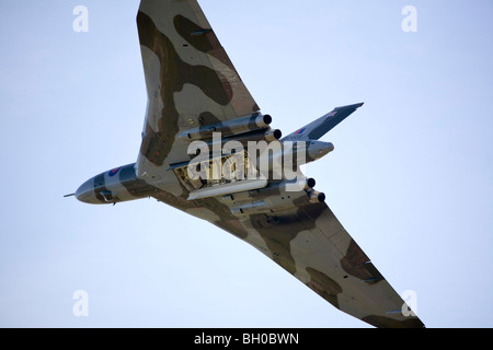 Vulcan-Bomber XH558 mit offenen Bombe Türen an RAF Leuchars Airshow 2009, Fife, Schottland Stockfoto