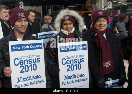 Arbeiter für das US Census Bureau am Times Square in New York kick-off der "Volkszählung Porträt von Amerika Road Tour 2010" Stockfoto