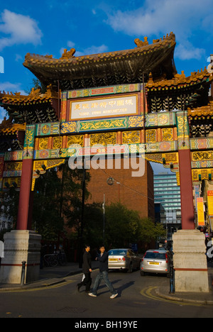 Chinesischen Bogen Chinatown Manchester England UK Mitteleuropa Stockfoto