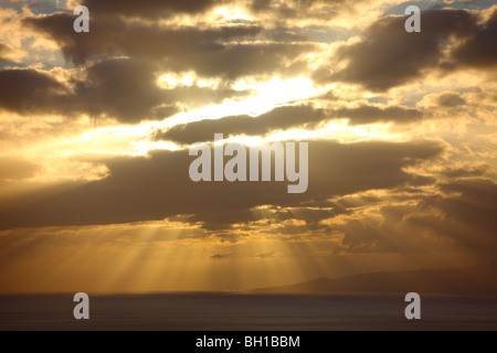 Fuerteventura, Kanarische Insel, Inseln, Spanien, Süd-Ost, Sonne Wolken und Berge von La Entallada aus gesehen Stockfoto