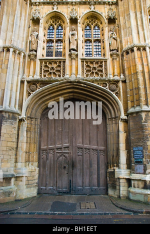 Old School Universität Büros Tor Cambridge England UK Europe Stockfoto