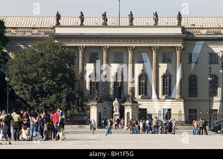 Blick auf den Eingang der Humboldt Universität, Berlin, Deutschland, Europa Stockfoto