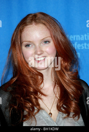 LILY COLE SCHAUSPIELERIN DER GRAND HYATT HOTEL POTSDAMER PLATZ BERLIN-DEUTSCHLAND 02.08.2009 Stockfoto