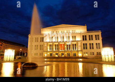 Opernhaus, Augustus-Platz, Leipzig, Sachsen, Deutschland Stockfoto