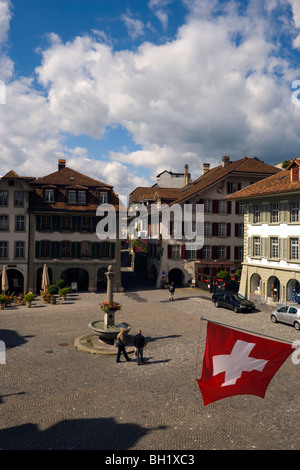 Blick über Rathausplatz (Rathausplatz), Thun (größte Garnison Stadt der Schweiz), Berner Oberland (Hochland), Kanton Stockfoto