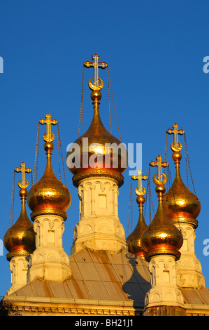 Vergoldeten Zwiebeltürme der russisch-orthodoxen Kirche Genf im Abendlicht, Genf, Schweiz Stockfoto