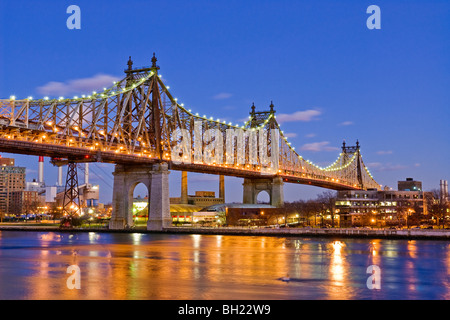 Die 59th Street, Queensboro Bridge und dem East River, New York City. Stockfoto