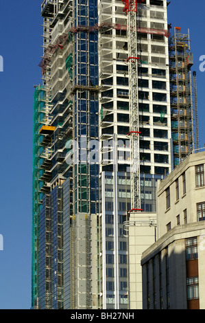 Heron (110 Bishopsgate) im Bau in der Londoner City Tower Stockfoto