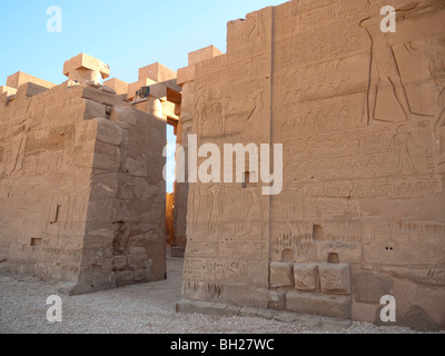 Schnitzen von Ramses Essen die Schlacht von Kadesch in der Tempelanlage von Karnak in der Nähe von Luxor im Niltal in Ägypten Stockfoto