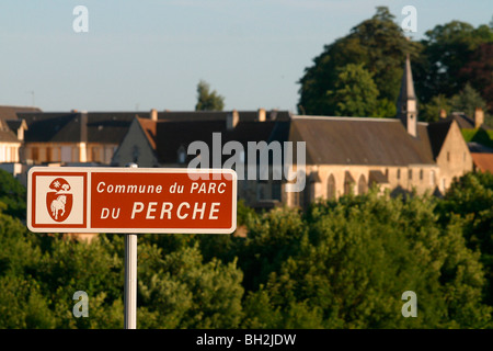 STADT IN DEN REGIONALPARK DER BARSCH, MORTAGNE-AU-PERCHE, ORNE (61), NORMANDIE, FRANKREICH Stockfoto