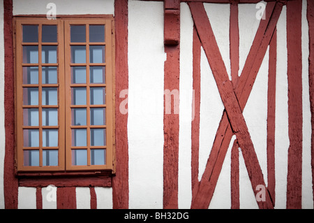 Detail der Fassade der ein typisches Haus, Vannes, Departement Morbihan, Bretagne, Frankreich Stockfoto