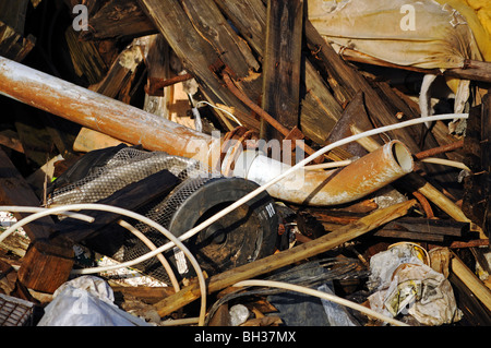 Müll von Fly Trinkgeld hinterlassen Stockfoto