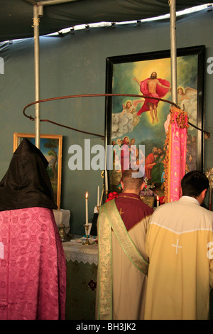 Israel, Jerusalem, armenische orthodoxe Himmelfahrt Zeremonie an der Himmelfahrt-Kapelle auf dem Ölberg Stockfoto
