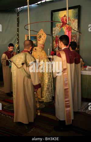 Israel, Jerusalem, armenische orthodoxe Himmelfahrt Zeremonie an der Himmelfahrt-Kapelle auf dem Ölberg Stockfoto