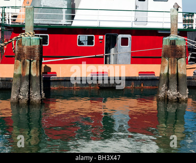 SCHLEPPER INDISCHEN FLUSS IN PORTCANAVERAL IN FLORIDA Stockfoto