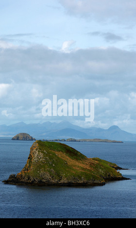 Blick über die Minch Tulm Insel und Isle of Harris in der Ferne. Stockfoto