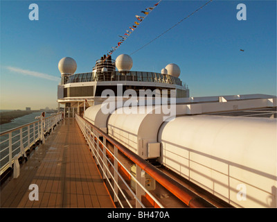 Eurodam Kreuzfahrt Schiff Brücke Stockfoto