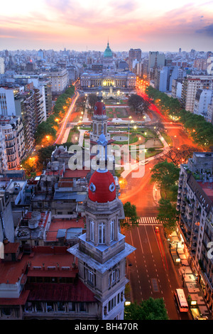 Nationalkongress und "Quadrat zwei Kongress" Garten. Luftaufnahme. Buenos Aires, Argentinien, Südamerika. Stockfoto