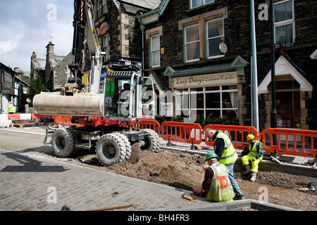 Straßenarbeiten Bau Anlage mieten von MT Kaill (Plant Hire) begrenzte Bagger Stockfoto