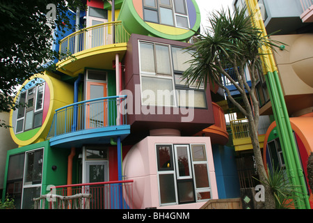 Bilder von der 9 Wohnungen, bekannt als "Reversible Destiny Lofts - im Speicher von Helen Keller", in Mitaka, Tokyo, Japan Stockfoto