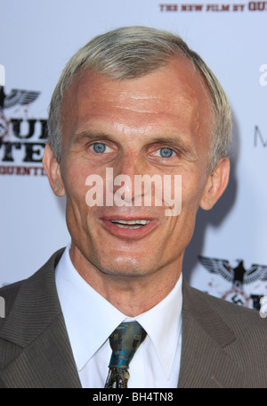 RICHARD SAMMEL INGLOURIOUS BASTERDS LOS ANGELES PREMIERE HOLLYWOOD LOS ANGELES CA USA 10. August 2009 Stockfoto