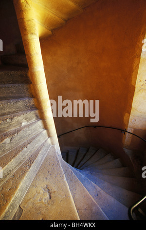 WICKLUNG-TREPPEN, RUE ST-JEAN IN DER ALTSTADT VON LYON, RHONE (69), FRANKREICH Stockfoto