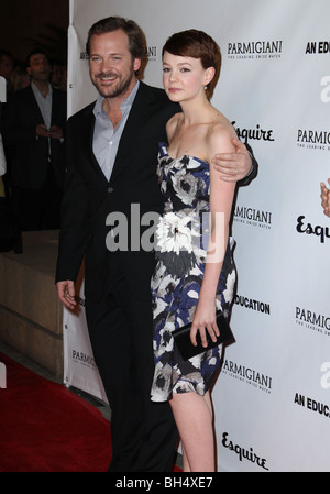 PETER SARSGAARD CAREY MULLIGAN eine Bildung LOS ANGELES PREMIERE HOLLYWOOD LOS ANGELES CA USA 1. Oktober 2009 Stockfoto