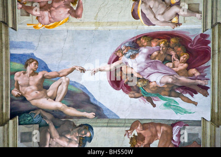 Michelangelos "Erschaffung Adams", Sixtinische Kapelle, Rom, Italien Stockfoto