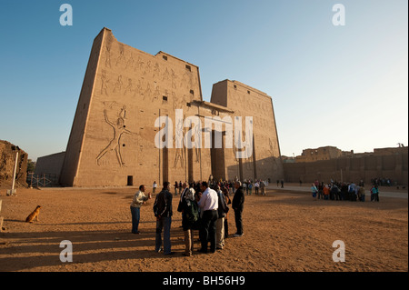 Tempel des Horus in Edfu, Ägypten, Afrika Stockfoto