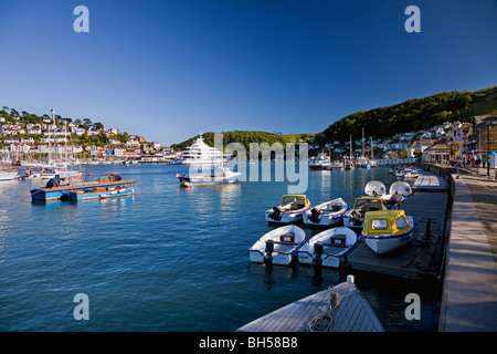 Kingswear und The River Dart aus Dartmouth Riverfront, Devon, England, Vereinigtes Königreich Stockfoto