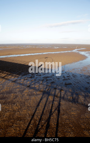 Schatten der Mole auf Sand Southport Sefton Merseyside uk Stockfoto