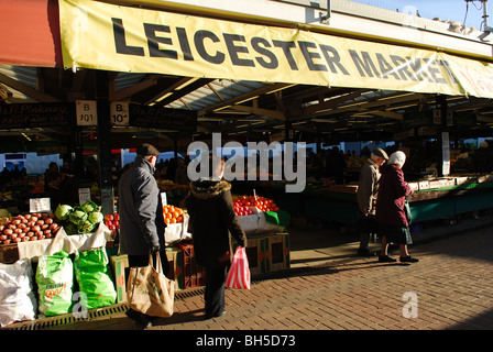 Leicester ist im freien Markt abgedeckt. Stockfoto